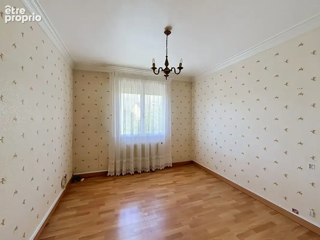Maison 91 m² à La Chaussee-Saint-Victor  - photo 7