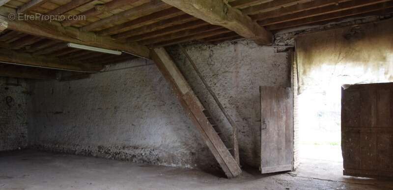 Maison à ARTIGUELOUVE