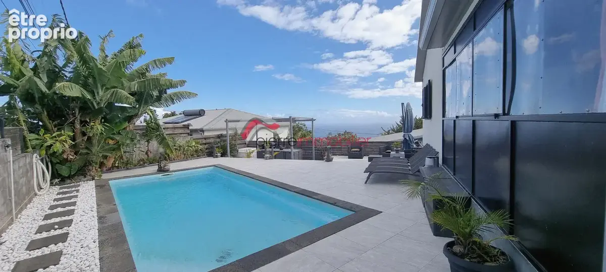 Mont-vert-les-bas   villa f4 avec piscine, varangue et grand entre-sol - photo 2