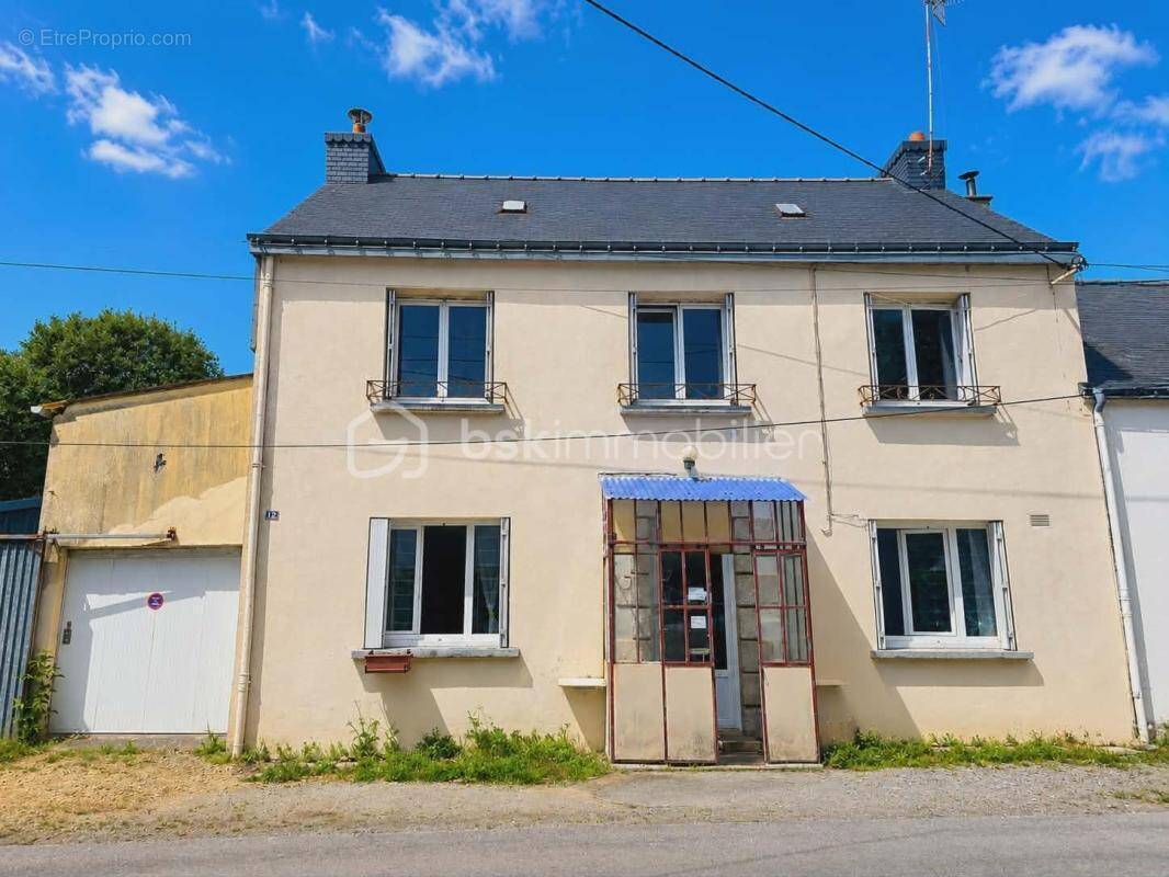 Maison à CAMORS