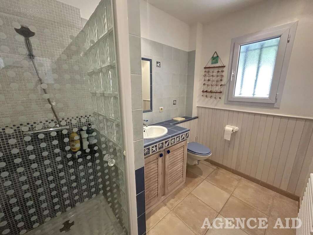 Maison à CUGES-LES-PINS