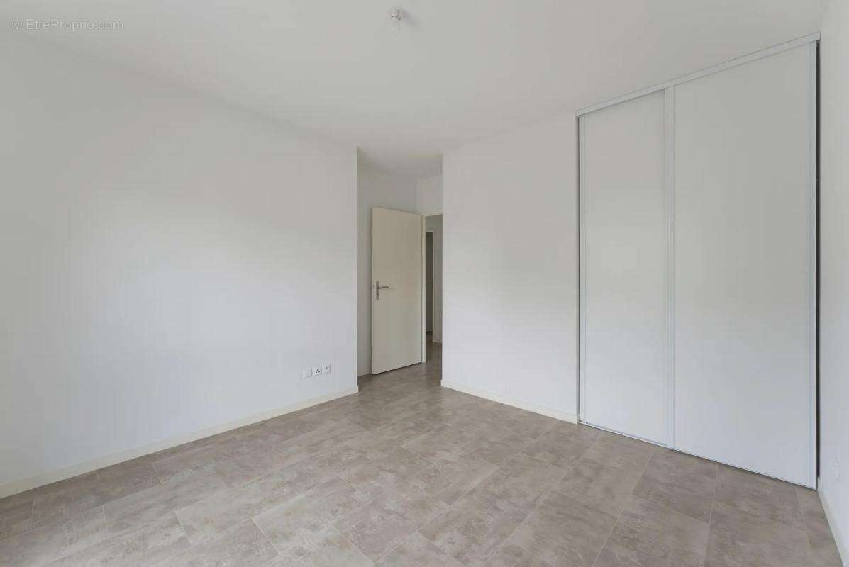 Appartement de 4 pièces de 74 m² à Mérignac - photo 10