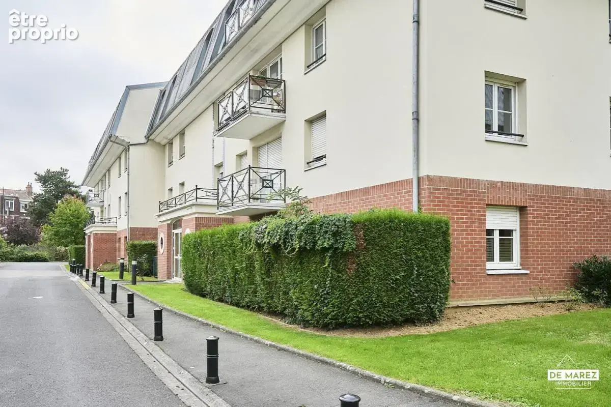 Exclusivite : t2 renove au dernier etage avec balcon, garage et cave ! - photo 10