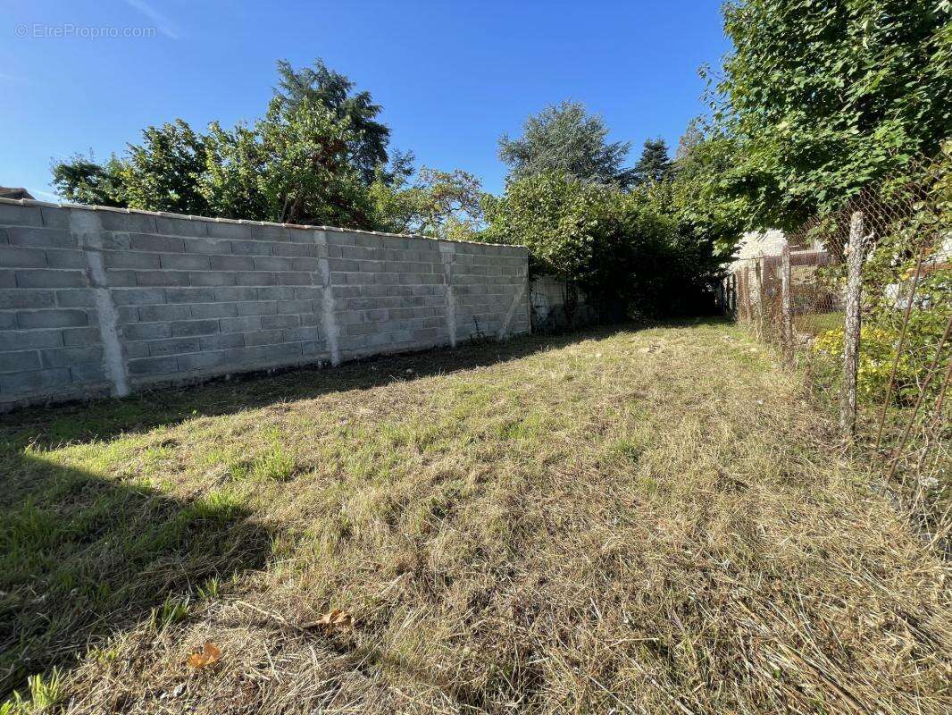 Maison à SAINT-GERVAIS-LES-TROIS-CLOCHERS