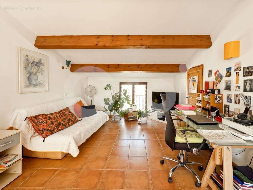 Maison à LA CRAU