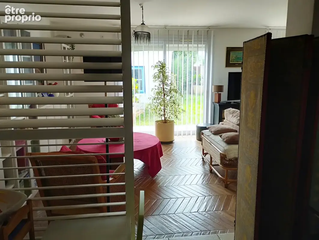 Villa plain pied quatre chambres plages a pied pleine propriete - photo 16
