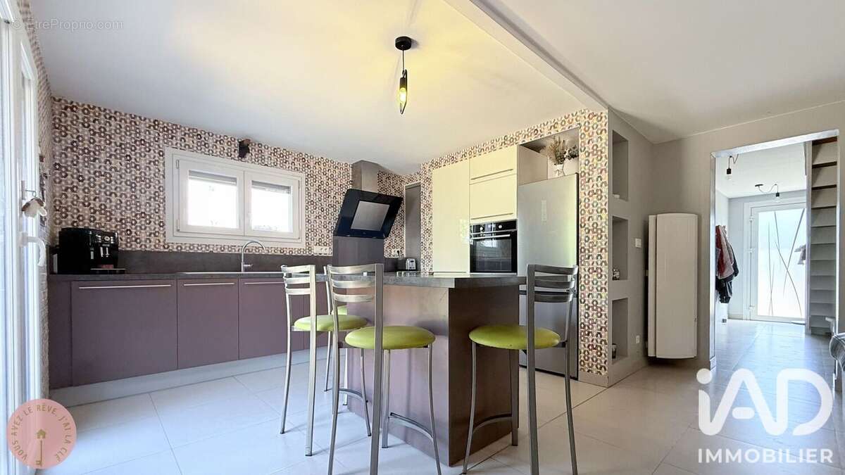Maison 130 m² à Marly  - photo 2