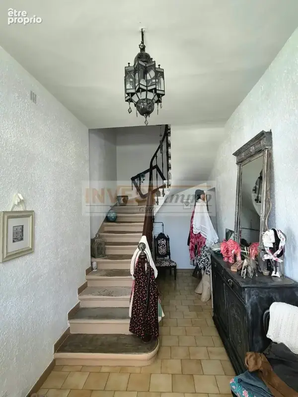 Spécial investisseur   propriété : 2 logements + garage + jardin   fort potentiel - photo 4