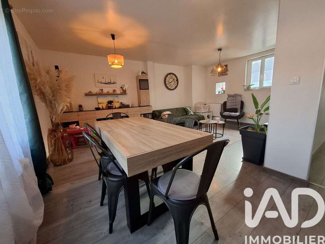 Photo 2 - Appartement à MONTIVILLIERS