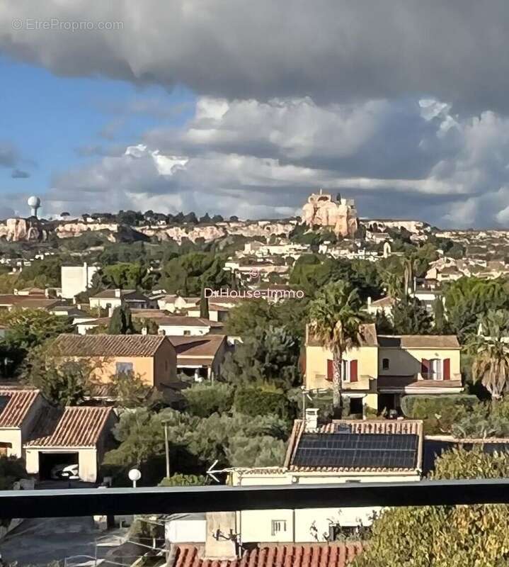 Appartement à VITROLLES