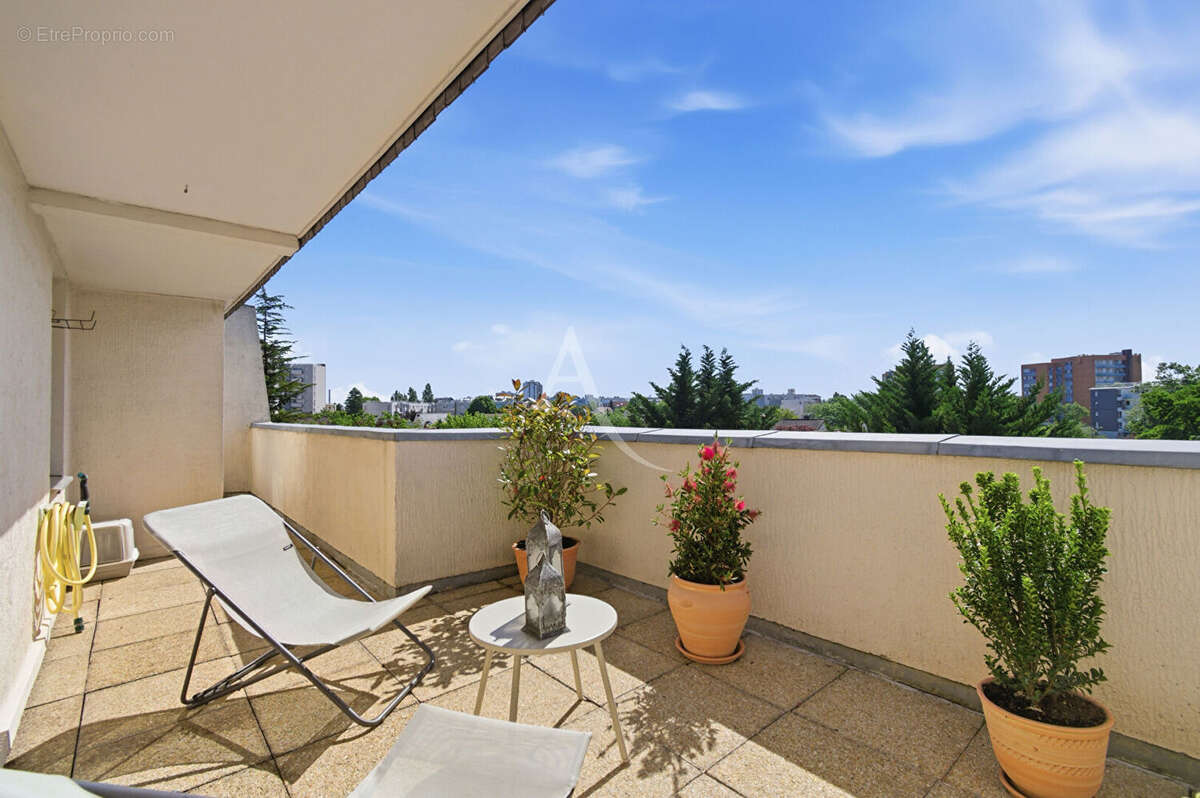 Duplex dernier etage  4 chambres chatou 5 pièces 121.32 m2 - photo 3