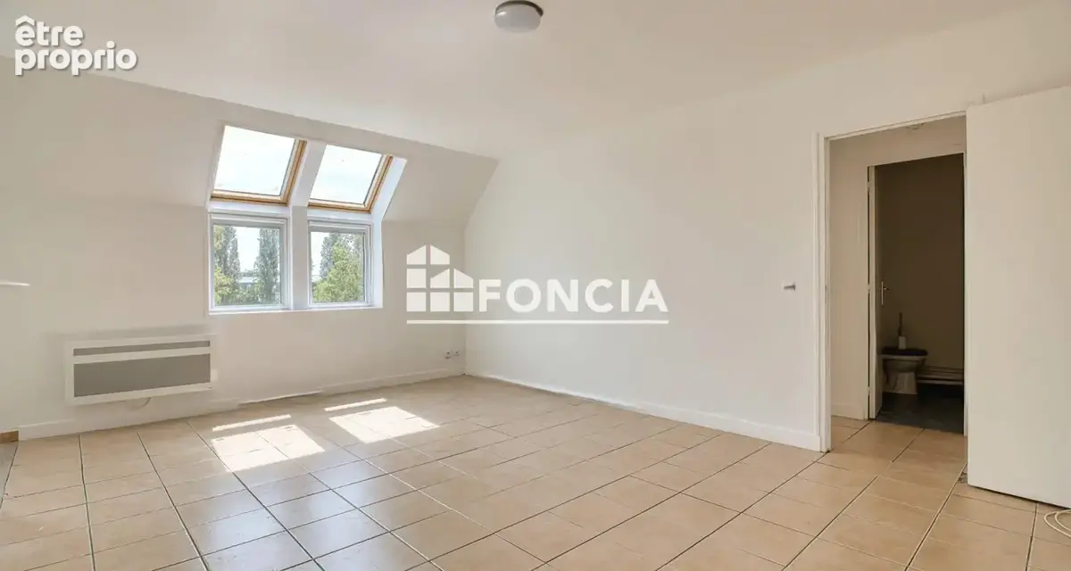 COUP DE COEUR FONCIA : Grand T2 Lumineux de 46 m2 avec parking & Cave – Bords de Seine, Meulan-en-Yvelines (78250) - photo 3