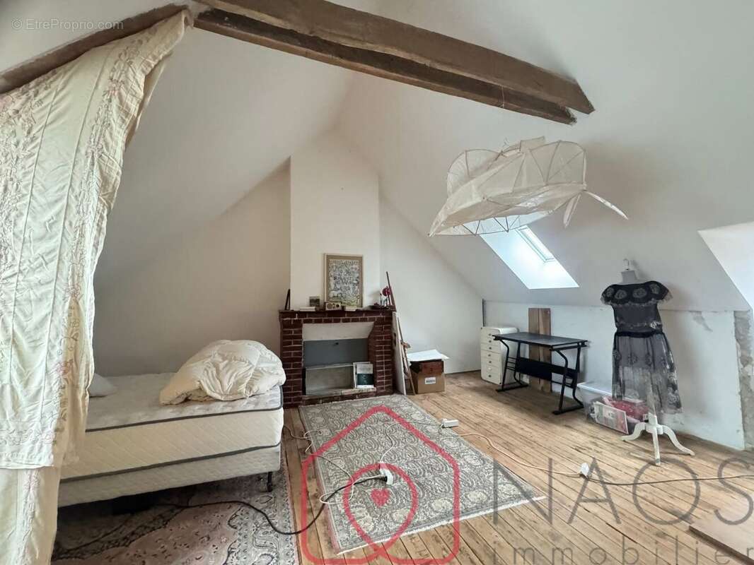 Maison à SEGLIEN