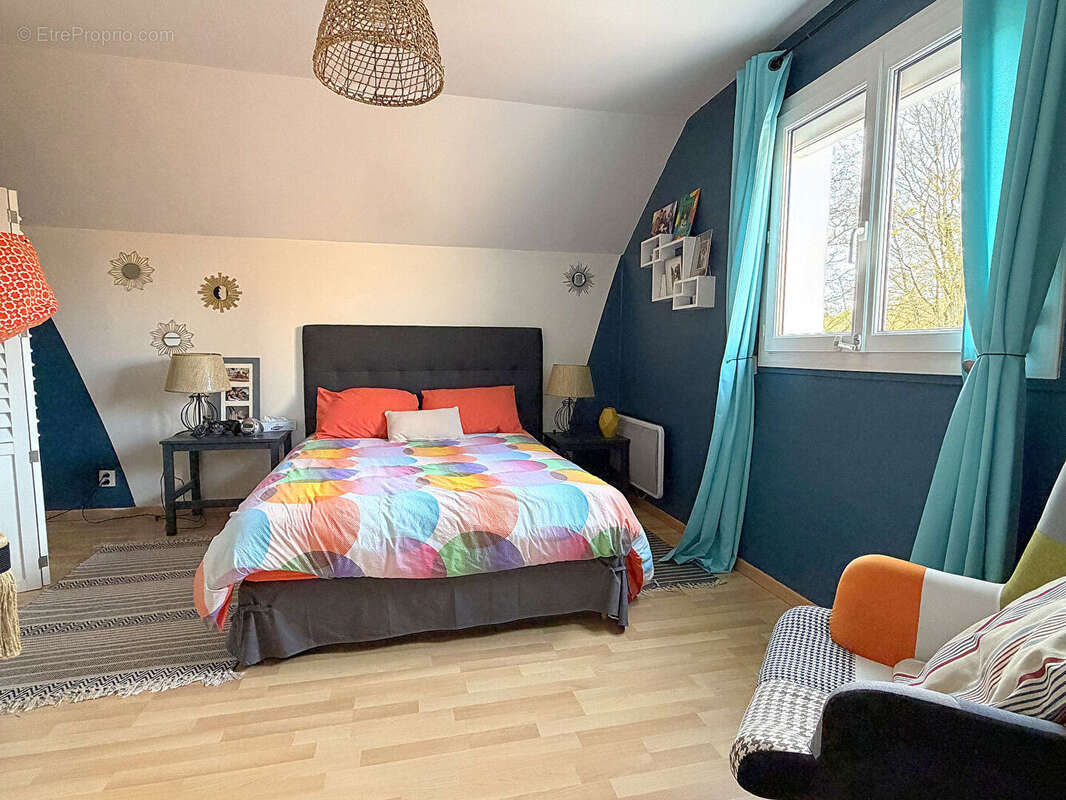 Maison à MONTIGNY-LE-BRETONNEUX