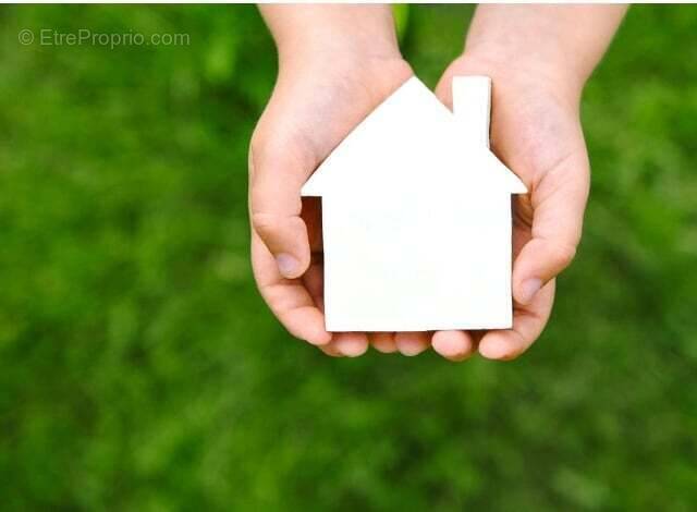 Terrain à BELLEVILLE-SUR-VIE