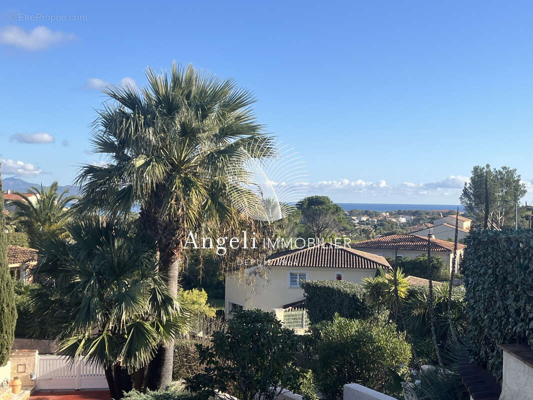 Maison à FREJUS