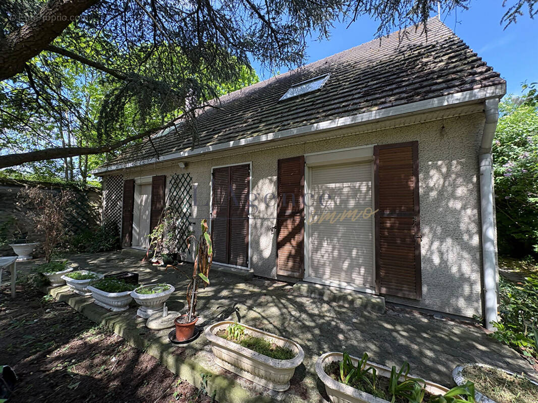 Maison à CHANTILLY