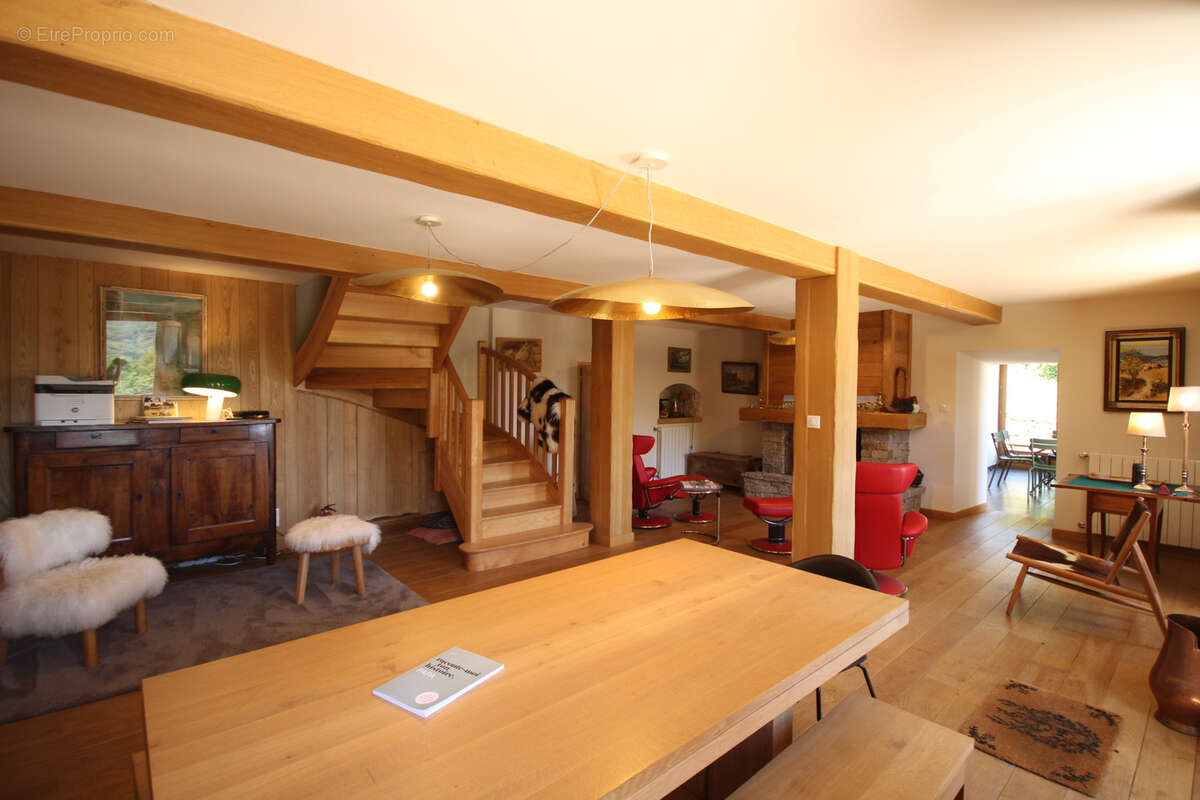 Maison à TARASCON-SUR-ARIEGE