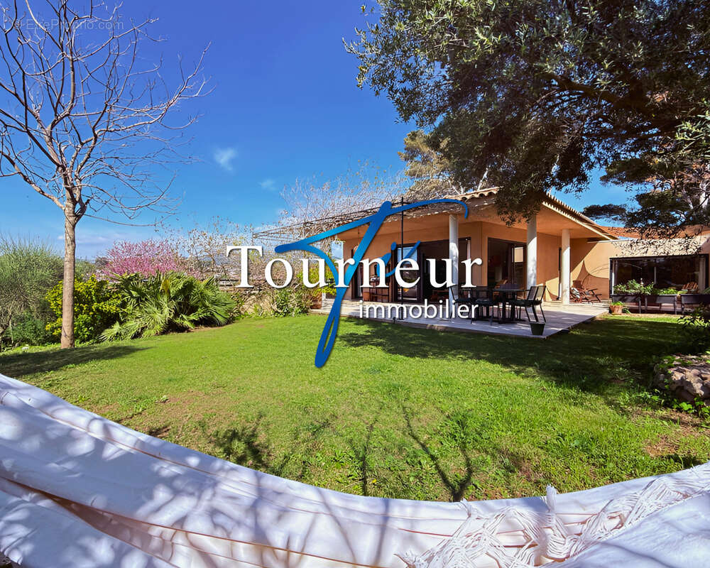 Maison à SANARY-SUR-MER