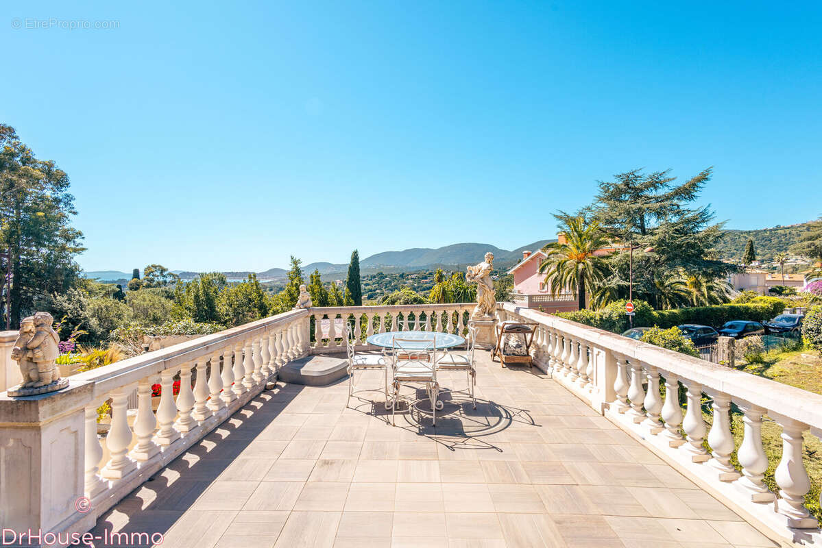 Maison à LA CROIX-VALMER