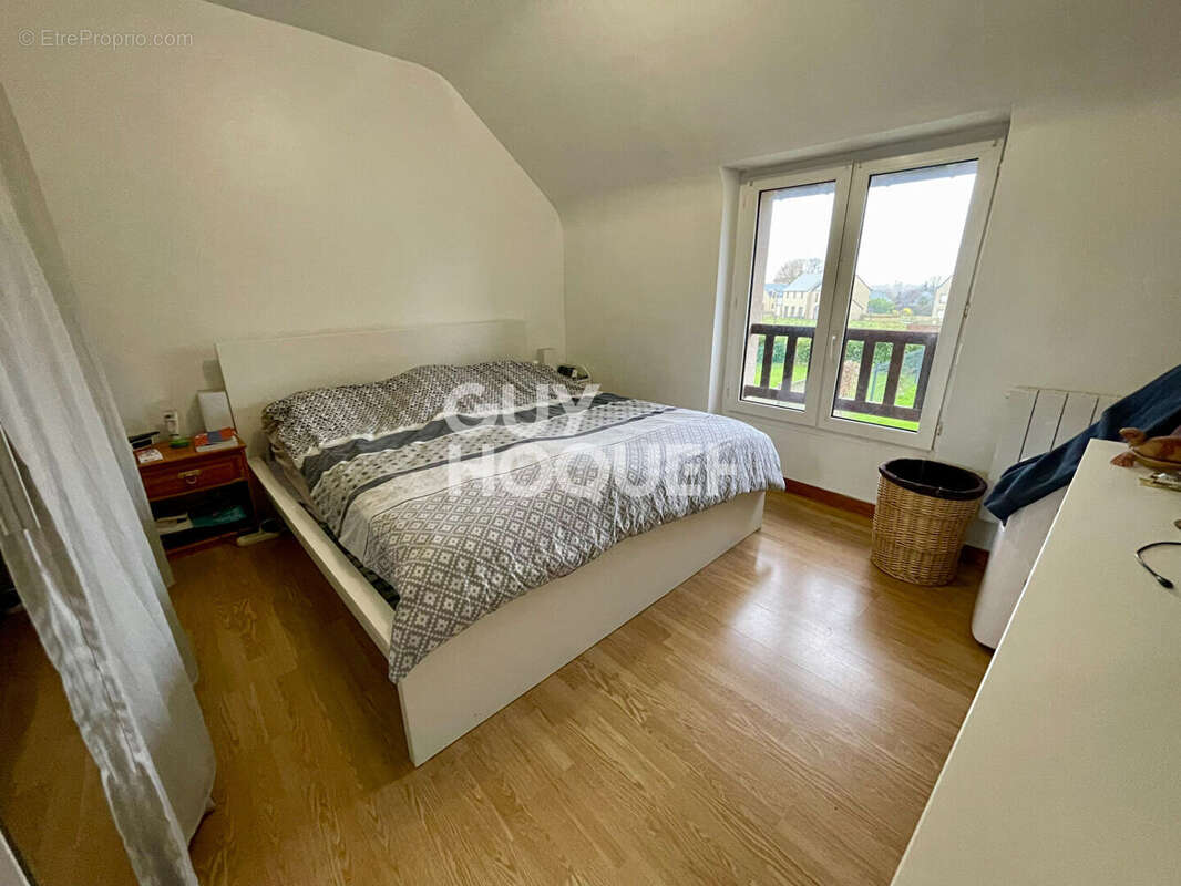 Maison à DOL-DE-BRETAGNE