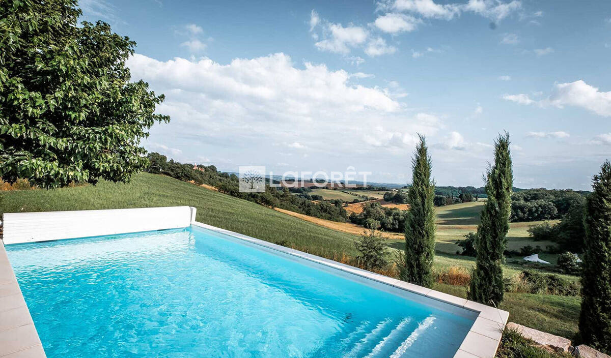 Maison à LISLE-SUR-TARN