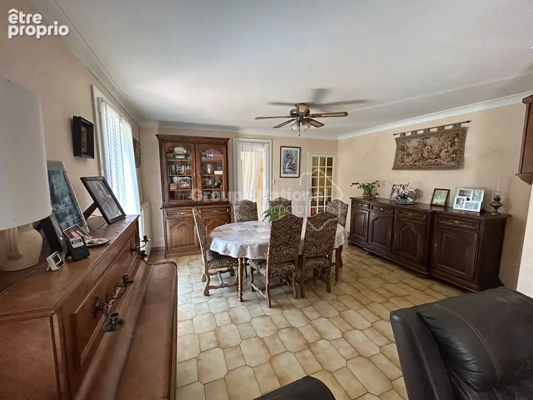 Maison 5 chambres sur parcelle de 1364 m² avec piscine et grand garage - Aubignan - photo 15