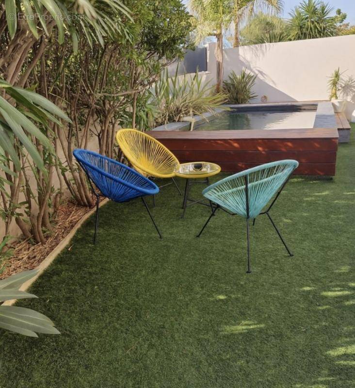 Maison à SAINT-JEAN-DE-VEDAS