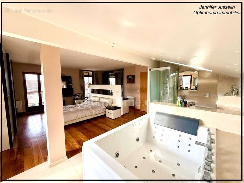 Appartement à PREVESSIN-MOENS
