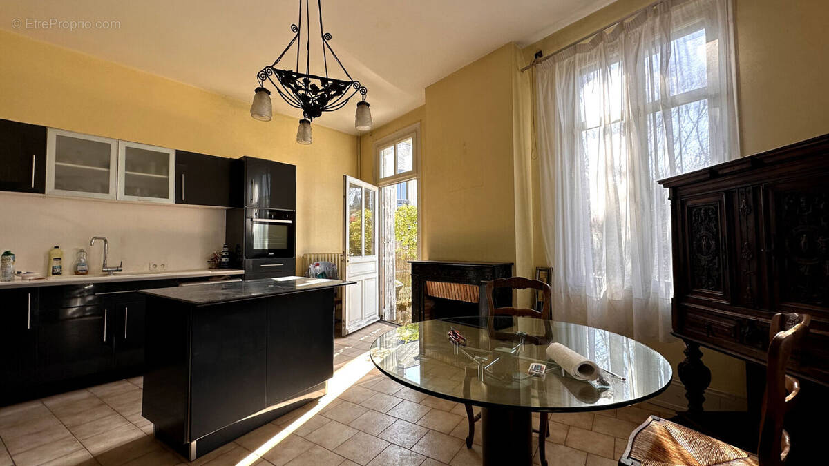 Maison à LES ROSIERS-SUR-LOIRE