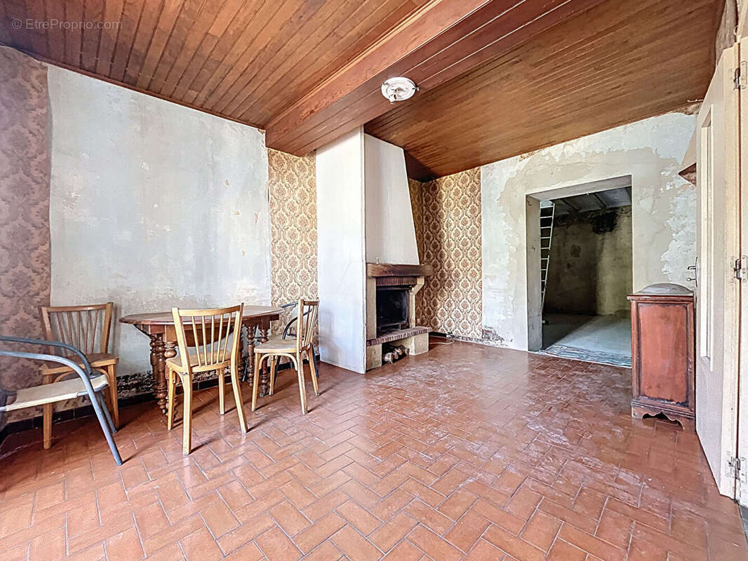 Maison à BOULETERNERE