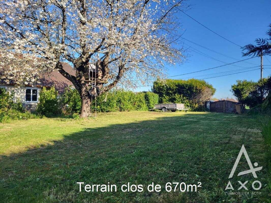 Maison à VILLEMANDEUR