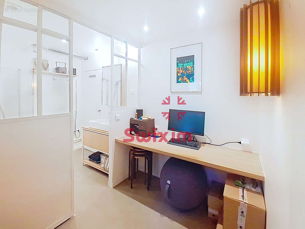 Appartement à PARIS-20E