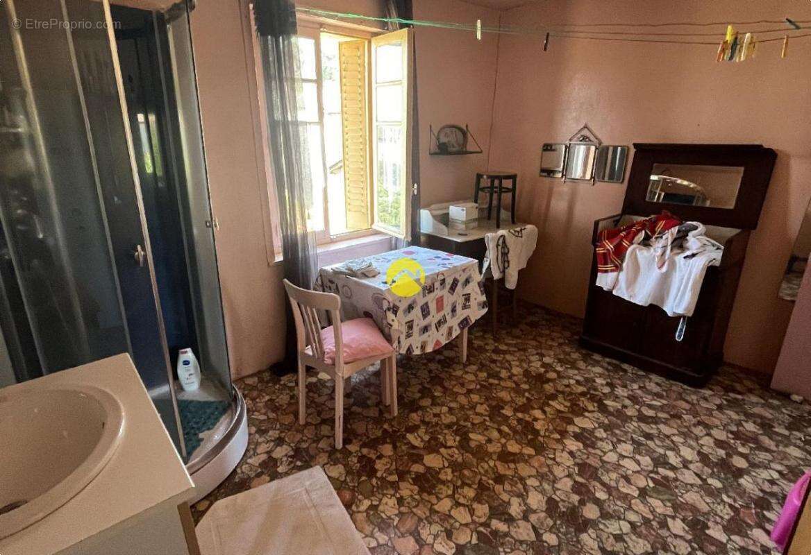 Maison à AUBUSSON-D&#039;AUVERGNE