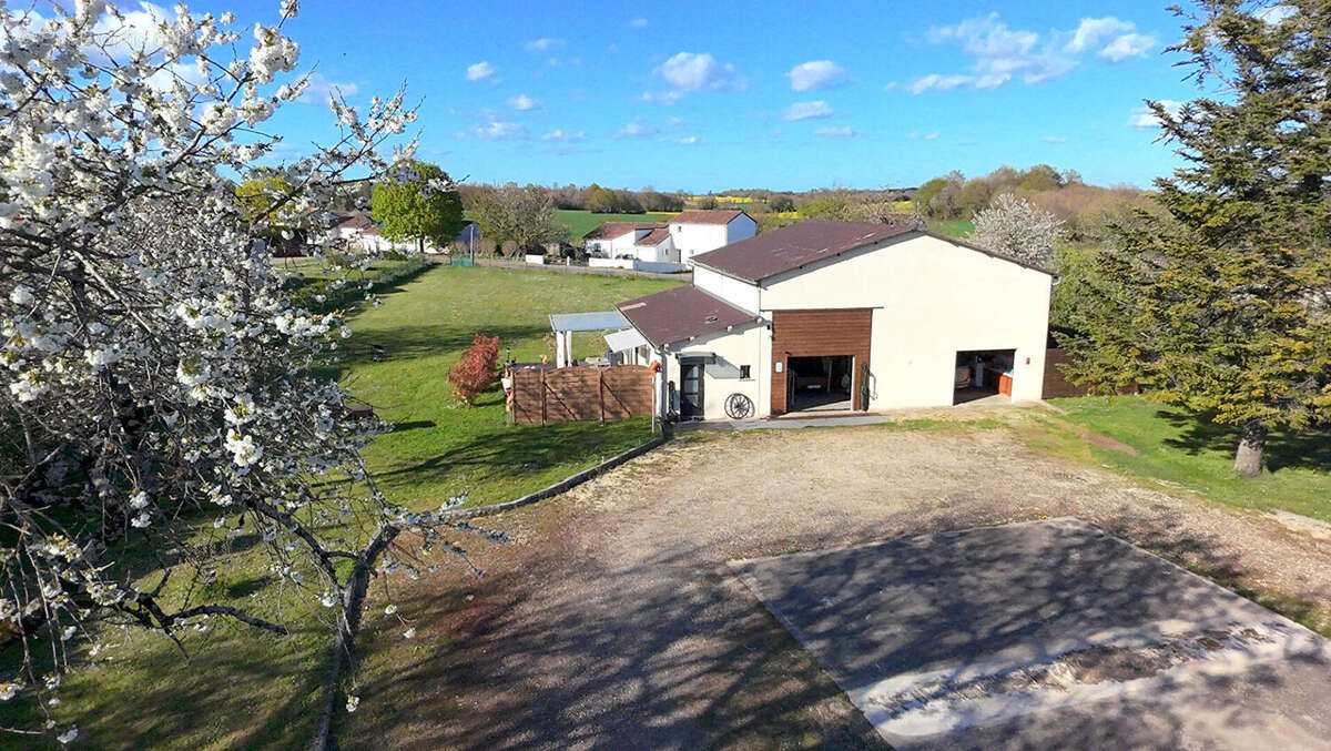 Maison 115m² à blanzay - photo 17