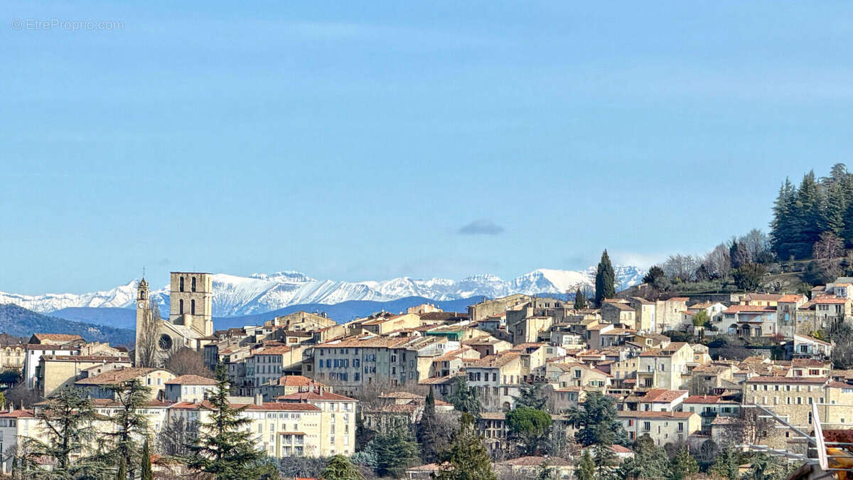 Maison à FORCALQUIER