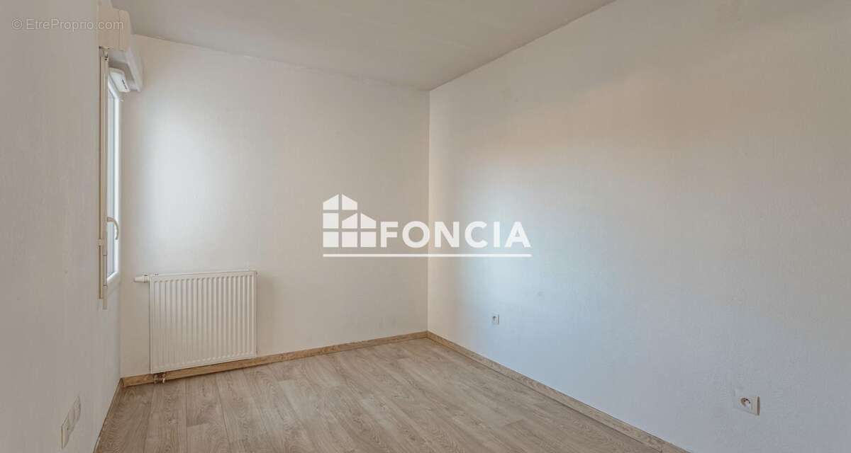 Appartement à SAINT-PIERRE-D'IRUBE