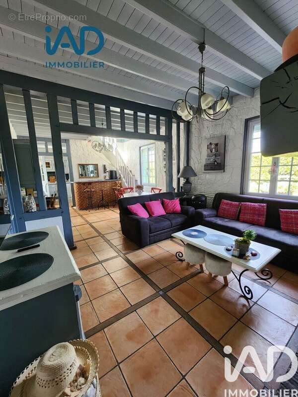 Maison 125 m² à Turretot  - photo 4