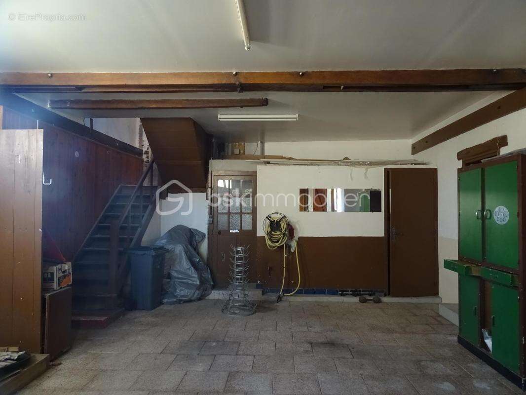 Appartement à COULLONS