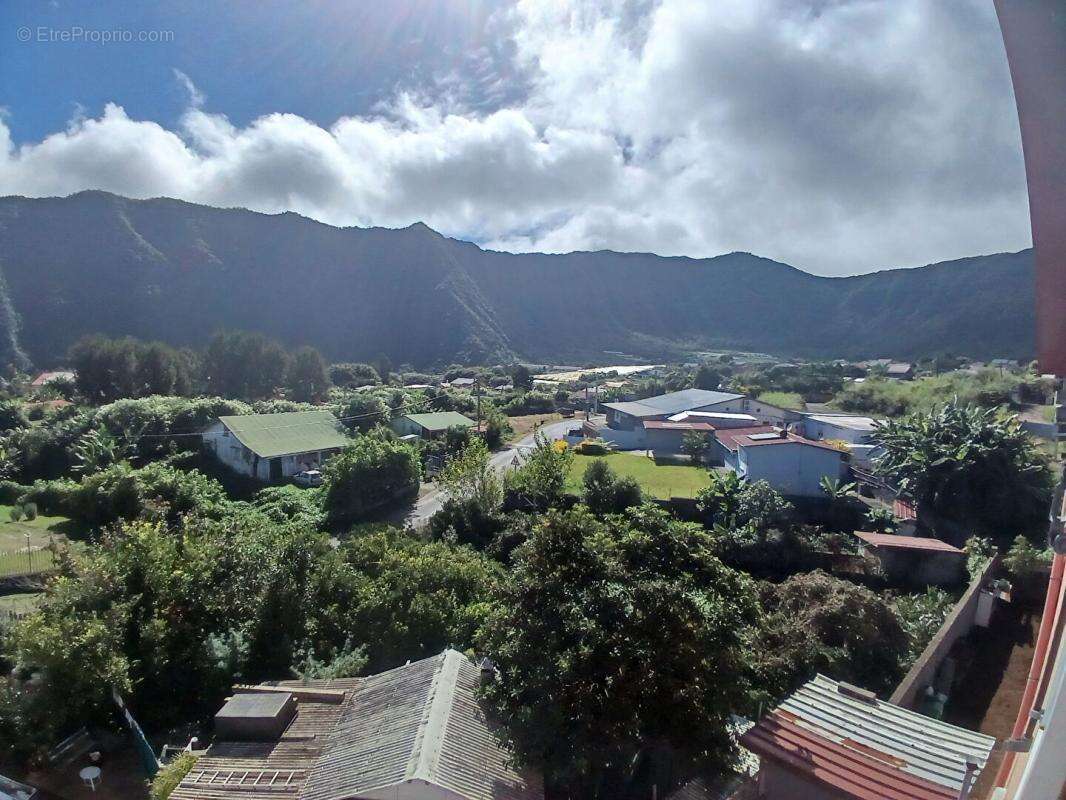 Ensemble immobilier de 269 m² sur 800 m² de terrain à Dos d'Âne 97429; - photo 9