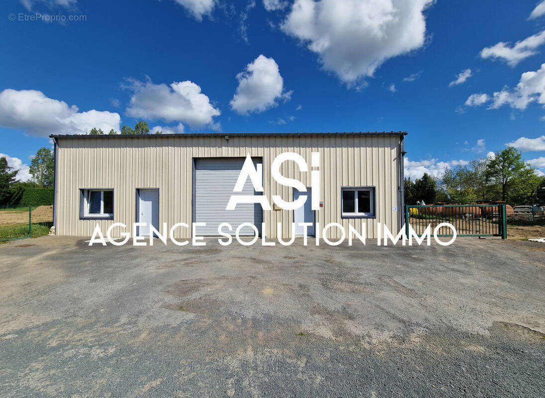 Commerce à COSSE-LE-VIVIEN