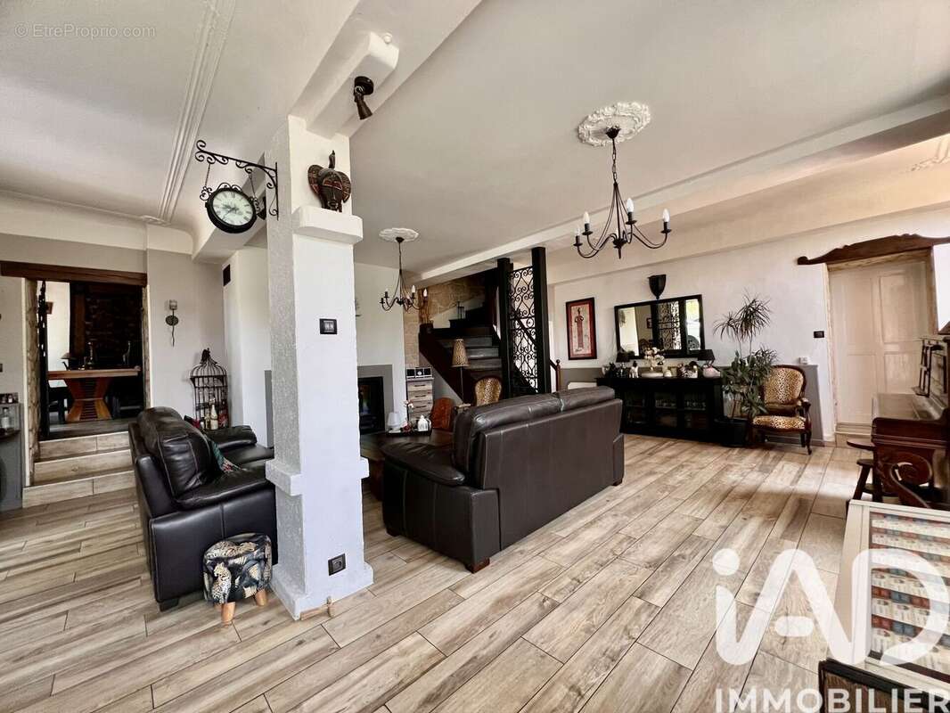 Photo 8 - Maison à LA FRETTE