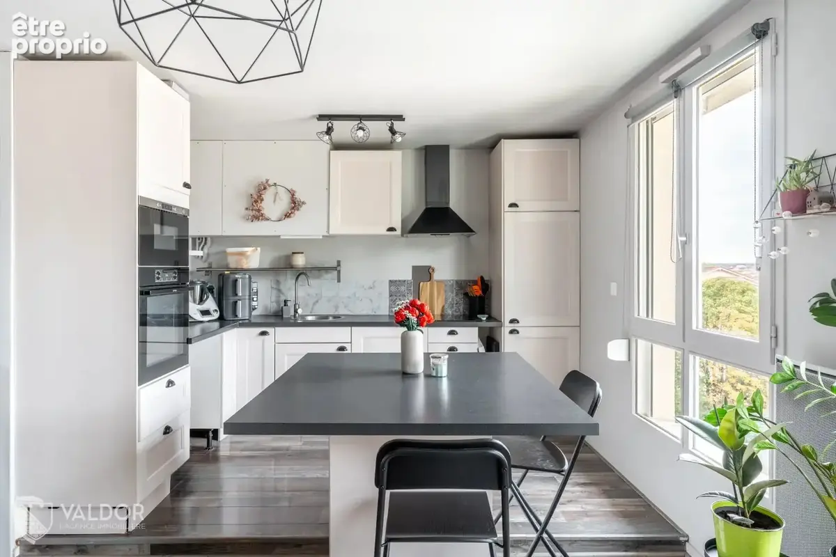 Spacieux T2 de 48 m²  au sein d'une résidence prisée ! - photo 3