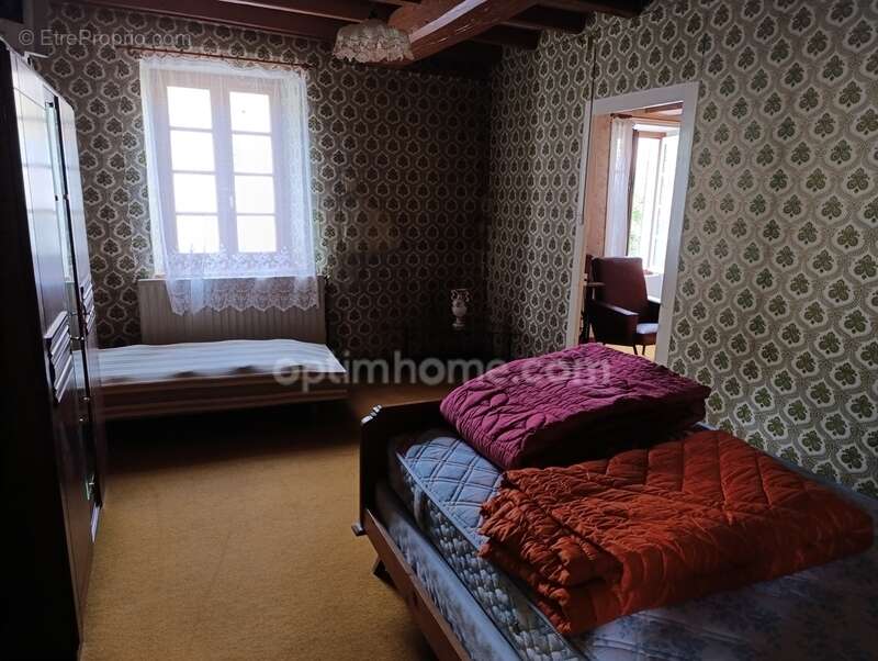 Maison à LA CAILLERE-SAINT-HILAIRE