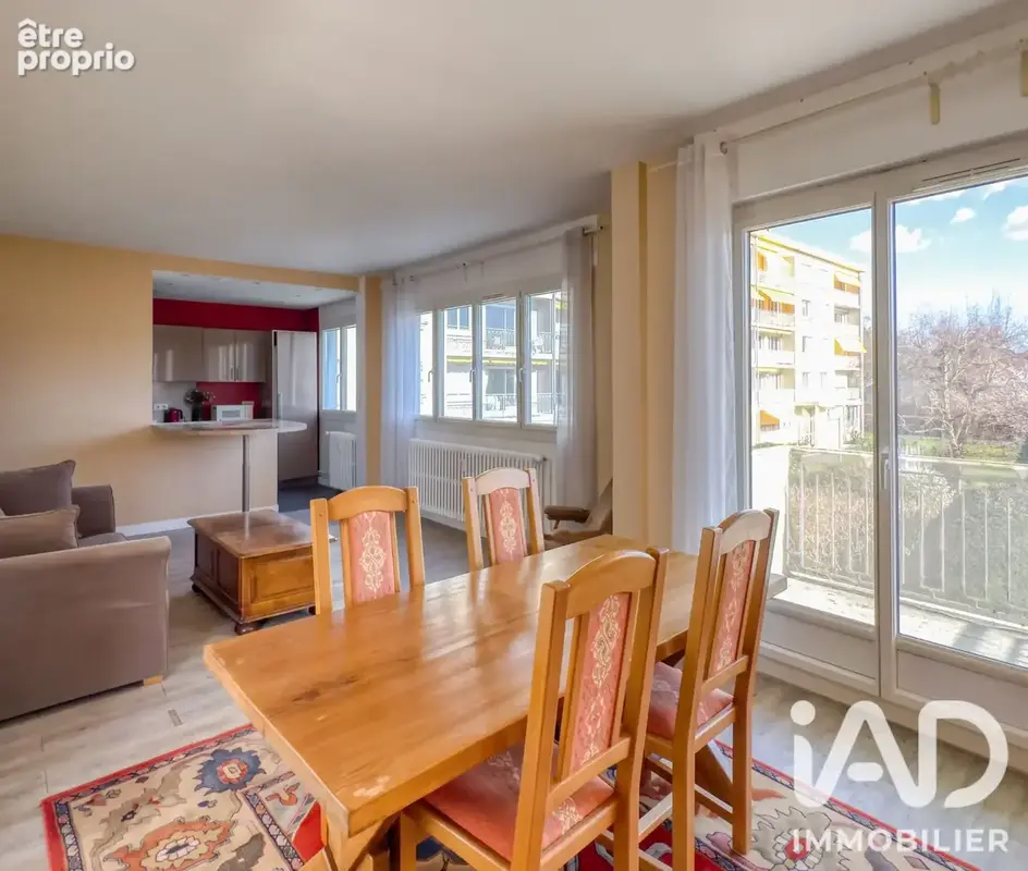 Photo 1 - Appartement à COMPIEGNE
