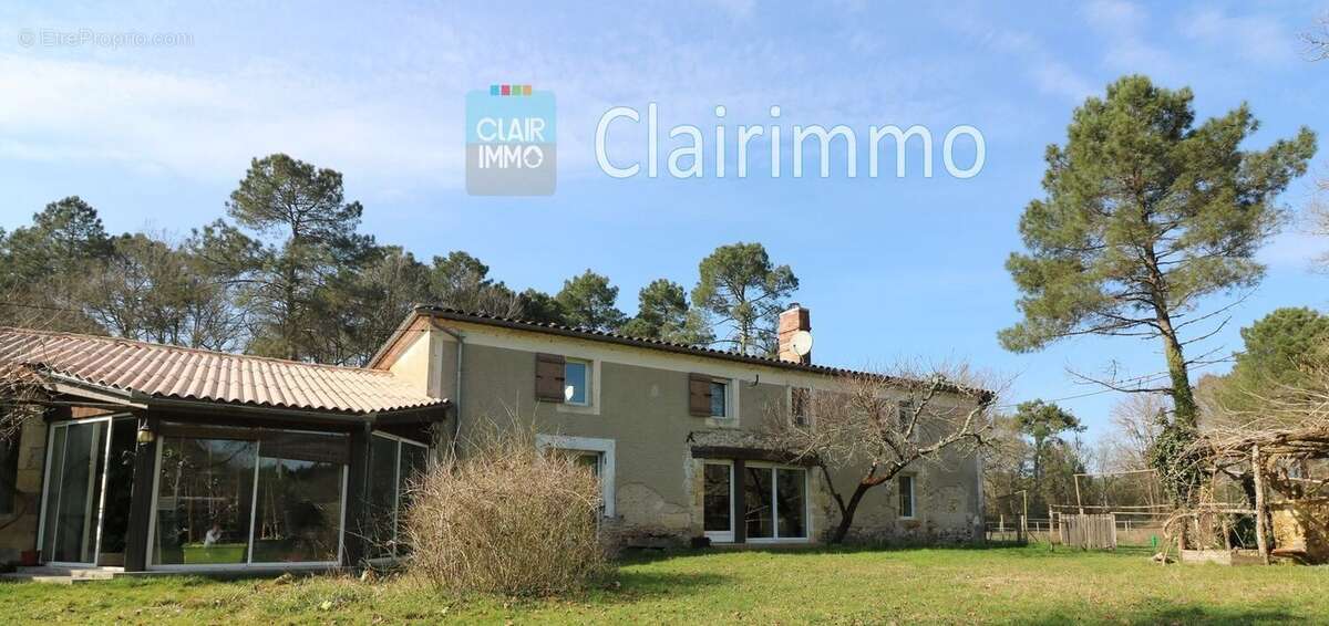 Maison à SAINT-SYMPHORIEN