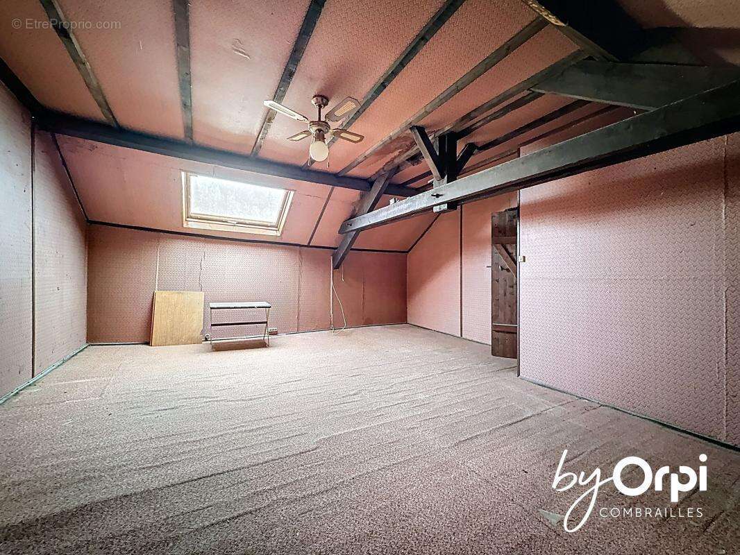 Maison à SAINT-ELOY-LES-MINES