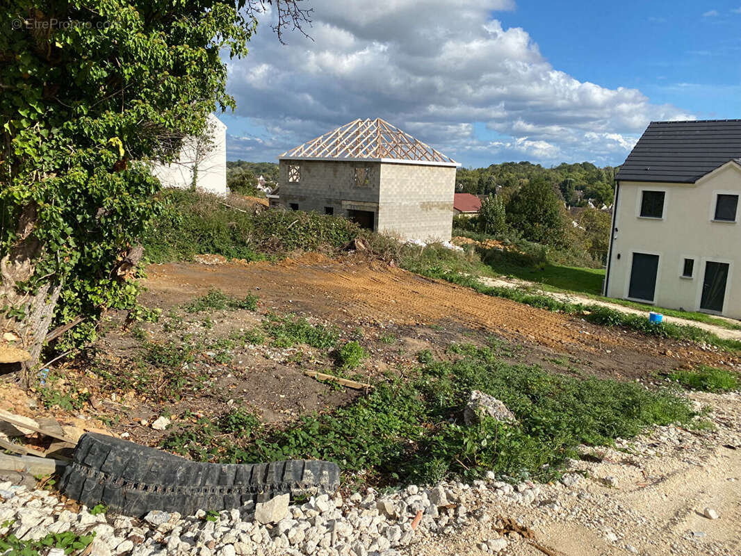 Terrain 480 m² - Zone UR2 - photo 3