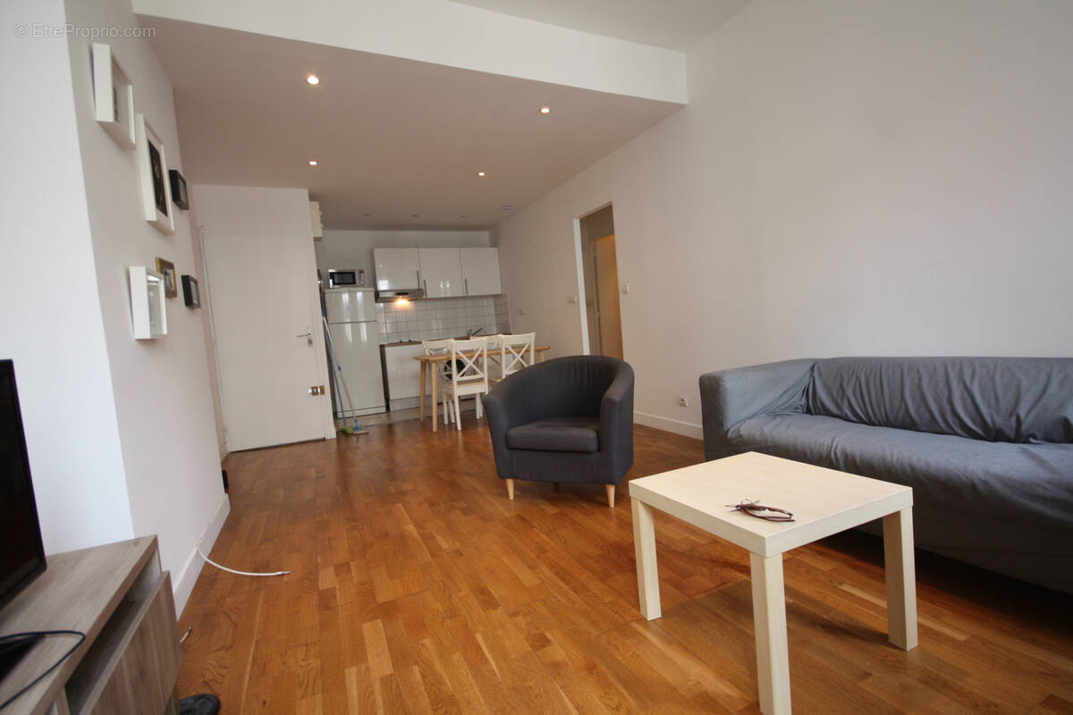 Appartement à MARSEILLE-1E
