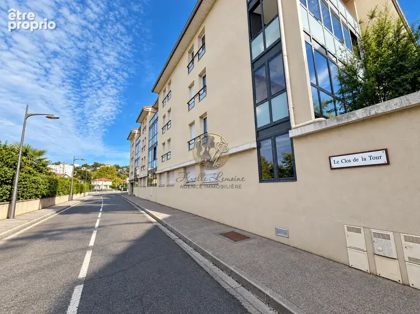 Francheville   magnifique t2 en rez-de-jardin avec terrasse de 15 m2, loggia, garage et cave - photo 4